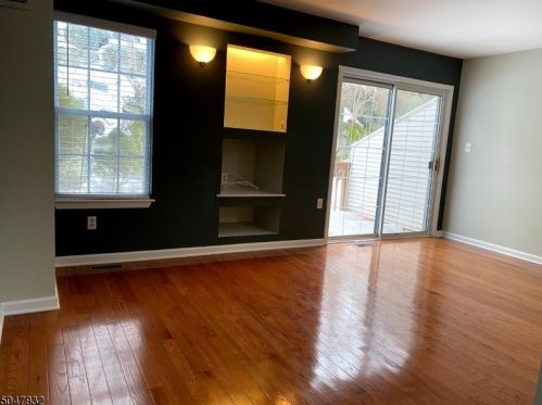 45 Rushmore Ln, Hackettstown NJ  07840-2834 exterior