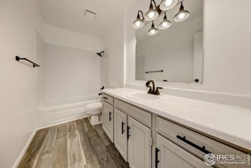 1171 Hemlock Dr, Fort Collins CO  80550-5708 exterior