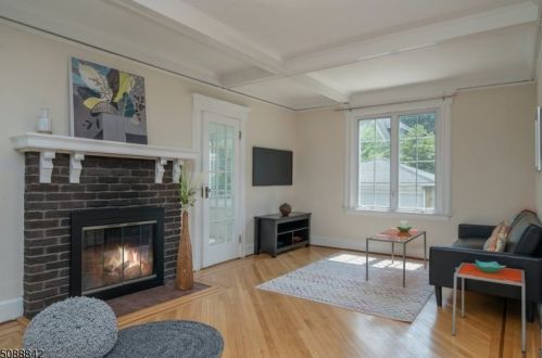 50 Evergreen Ave, Bloomfield, NJ 07003-2315