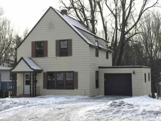 44 Calvary Rd, Duluth, MN 55803-1513