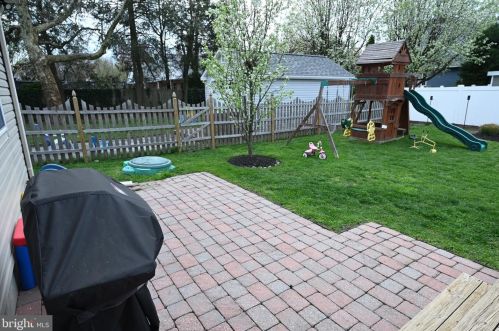 119 Ardmore Ave, Haddonfield NJ 08033-1427 exterior