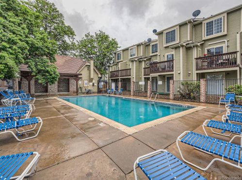 1885 Quebec Way, Denver CO  80231-2605 exterior