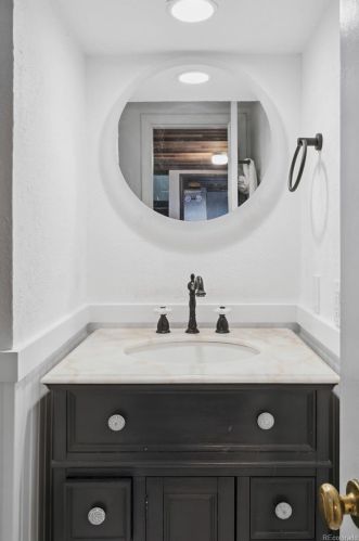 791 Jasmine St, Denver CO  80207-1349 exterior