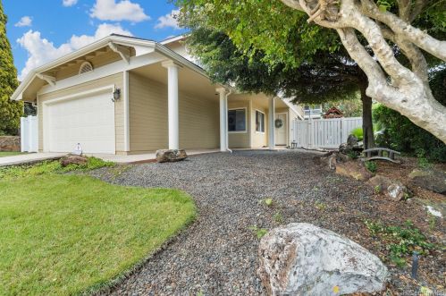 921299 Hookeha St, Kapolei, HI 96707-1529