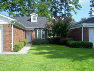 814 Saint Marys Dr, Waycross, GA 31501-3245