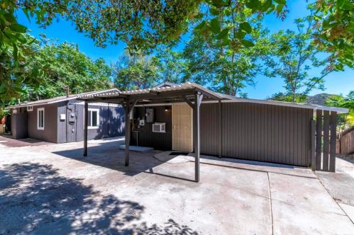 711 Lingel Dr, El Cajon, CA 92019-1450