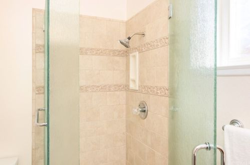 6605 Dorinda Dr, Riverside CA  92503-1110 exterior