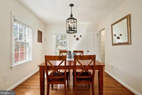 10159 Sutherland Rd, Silver Spring MD 20901-2236 exterior