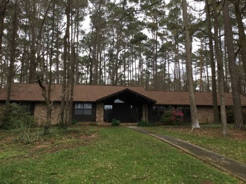 2161 Swilley Rd, Wesson, MS 39191-9242