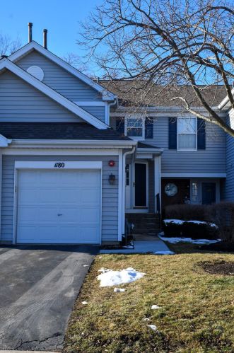 1180 Harbor Ct, Glendale Heights, IL 60139-3782
