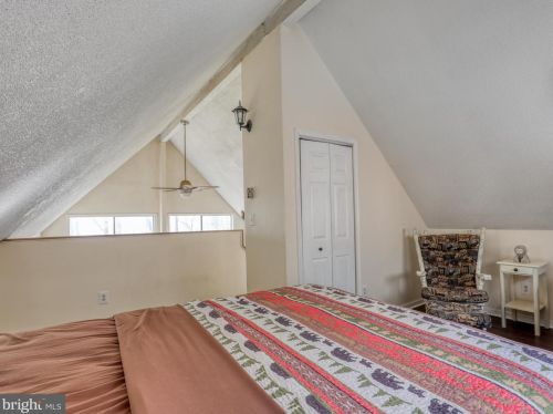 1429 Nancy Jack Rd, Gerrardstown WV  25420-3090 exterior