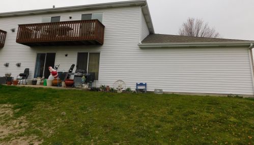 960 Constance Ln, Sycamore IL  60178-3251 exterior