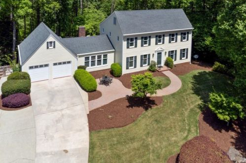 1634 Huntingdon Trl, Atlanta, GA 30350-3412