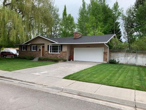 1779 Olympia St, Idaho Falls, ID 83402-1719