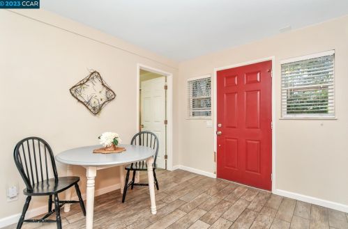 30 Kirkwood Ct, Concord CA  94521-1427 exterior