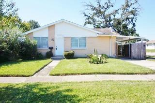 3289 Glen Eagle Ln, Kenner LA  70065-2616 exterior