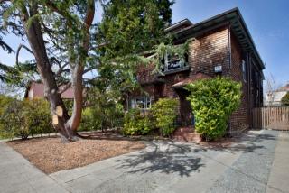 2419 Oregon St, Berkeley, CA 94705-1113