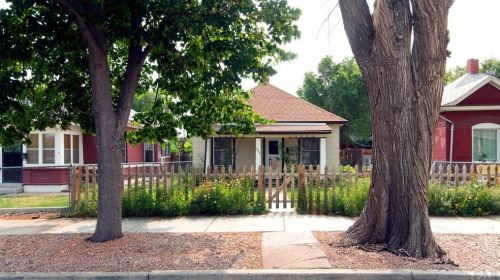 2014 Pine St, Pueblo, CO 81004-3726