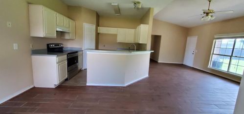 4017 Camden Ln, Garland TX  75048-4639 exterior