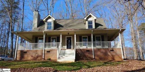 367 Hillside Dr, Inman, SC 29349-9699