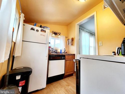 13 Hazelhurst Ave, Trenton NJ  08638-3509 exterior
