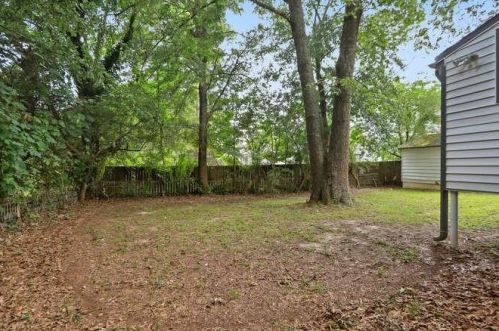 3904 Clairmont Rd, Atlanta GA  30341-4914 exterior