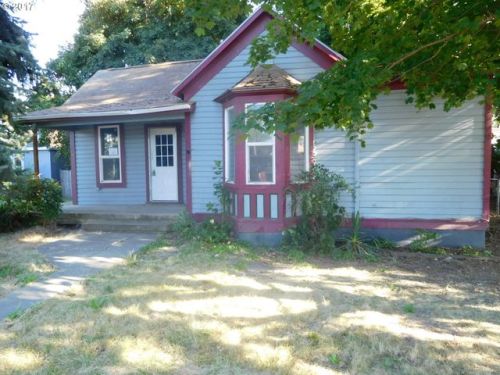 524 College St, Athena, OR 97813-0016