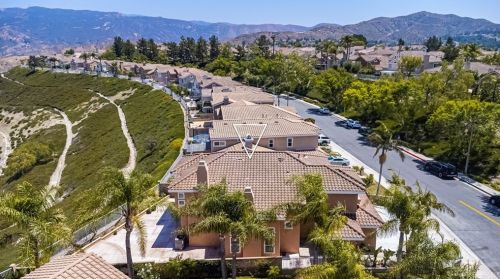 615 Morningstar Dr, Anaheim CA  92808-1637 exterior