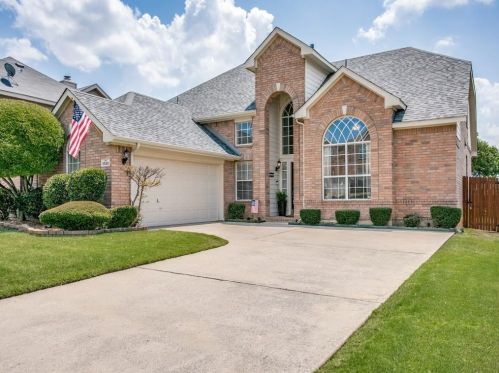 5528 Dunn Hill Dr, Fort Worth, TX 76137-5395