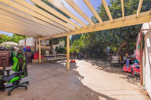 928 Mcfadden Ave, Santa Ana CA 92707-1113 exterior