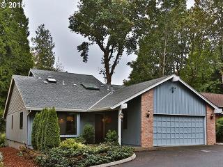 16306 Fargo St, Portland, OR 97230-5512