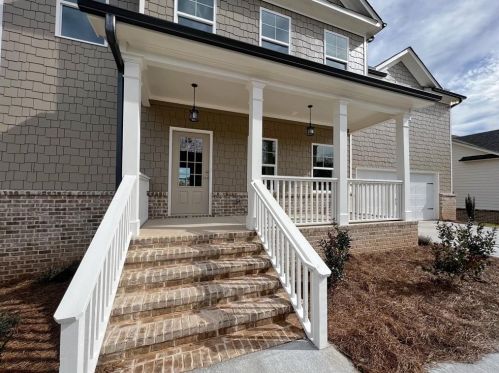 2691 Limestone Creek Dr, Gainesville, GA 30501-7437