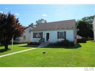 1232 Fairfax St, Allentown, PA 18103-4208