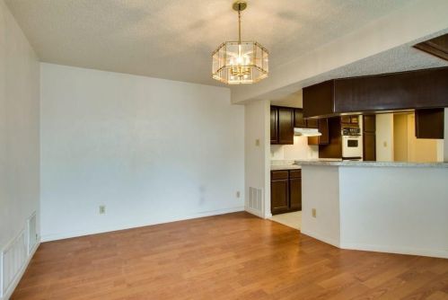 2263 Jackson Cir, Carrollton TX 75006-1655 exterior