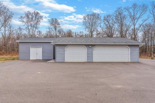 22359 Mollie Lake Rd, Lake Hubert, MN 56468-2281