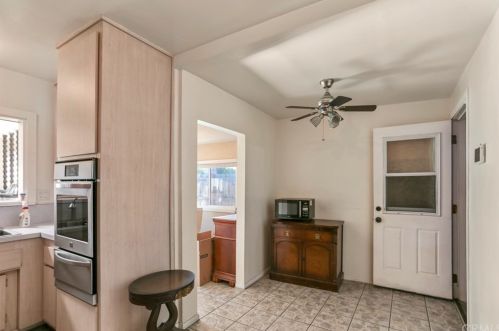 8240 Garfield St, Riverside CA  92504-3008 exterior