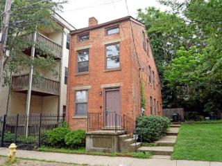 440 Chestnut St, Cincinnati OH  45216-2411 exterior