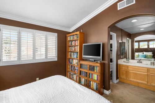 8481 Durango Way, Anaheim CA  92808-2345 exterior