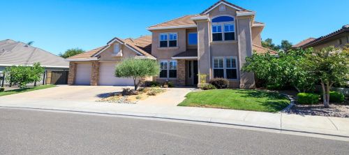1249 Tasha Dr, Ripon, CA 95366-9438