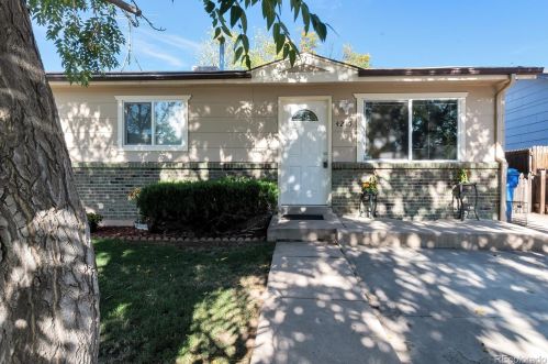 4215 Dale Ct, Englewood, CO 80110-4305