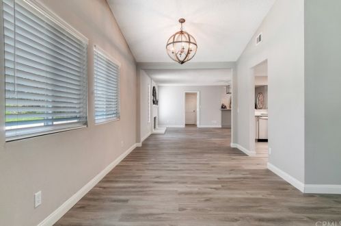 1262 Tiger Tail Dr, Riverside CA  92506-5475 exterior