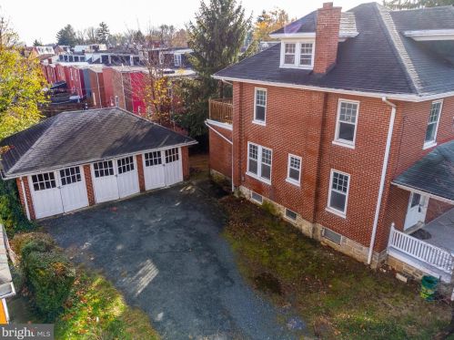 335 Ruby St, Lancaster PA  17603-5165 exterior