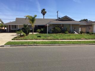 1774 Kendall Ave, Camarillo, CA 93010-3612