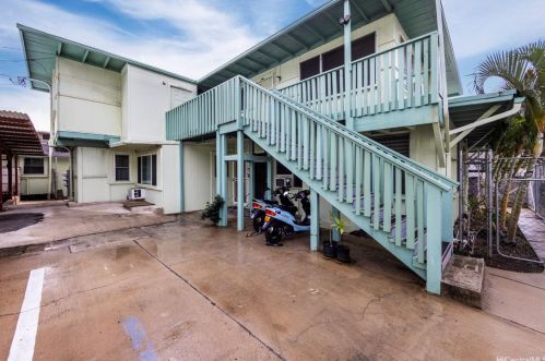 2009 Waiola St, Honolulu HI  96826-2646 exterior