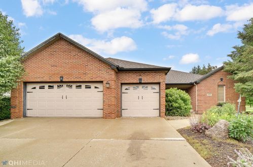 2700 Prentiss Dr, Valpo, IN 46385-2895