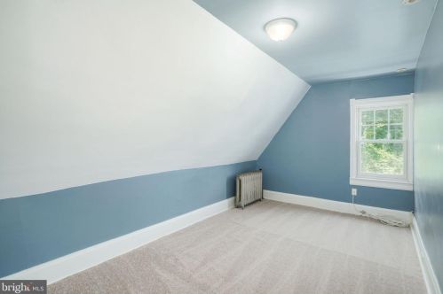 409 Warwick Rd, Tavistock NJ 08033-3829 exterior