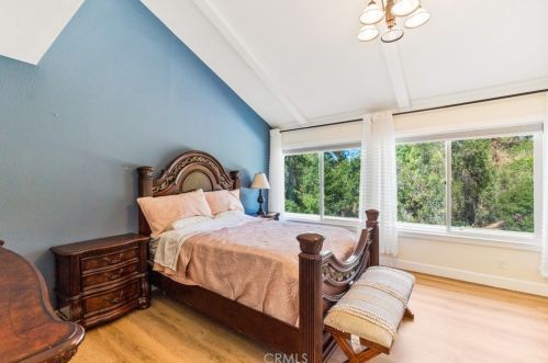 370 Yorkshire Cir, Anaheim CA 92808-1313 exterior