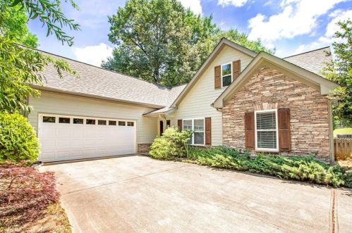 390 Parr Farm Rd, Porterdale, GA 30016-5649