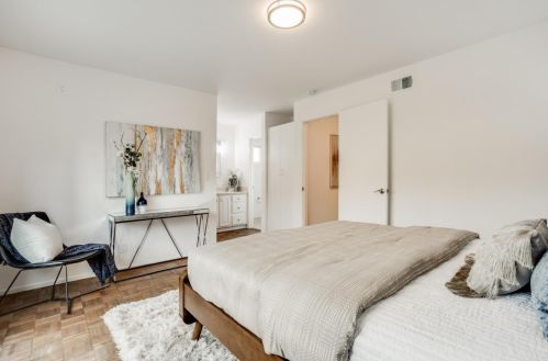 2467 Lacey Dr, Milpitas CA 95035-6122 exterior