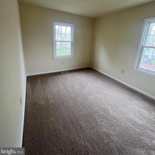 2824 Mozart Dr, Silver Spring MD 20904-6832 exterior